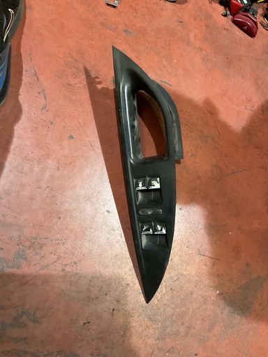 [1K49598570854056] Botonera eleva lunas seat altea ‘07