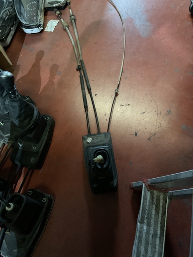 [Sin referencia] Palanca cambios 6 vel. citroen c6 ‘06