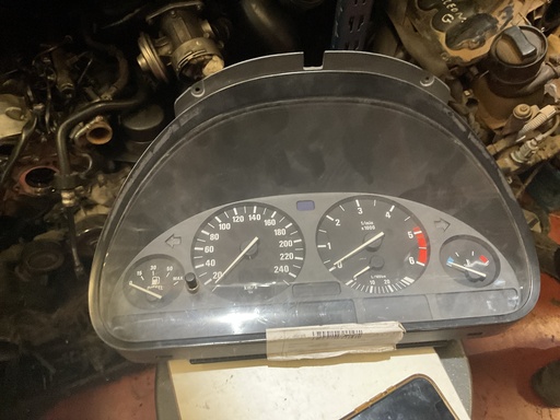 [8375669] Cuadro instrumentos BMW serie 5 e39 ‘98