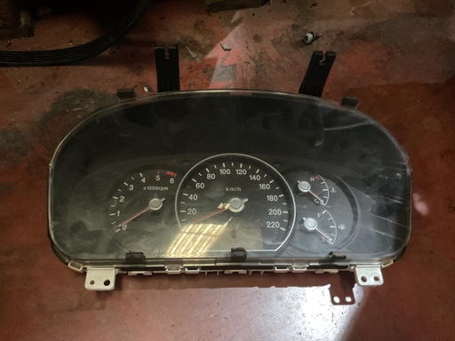 [20070914] Cuadro instrumentos kia carens ‘08