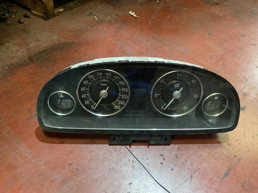 [Sin referencia] Cuadro instrumentos lancia thesis ‘04