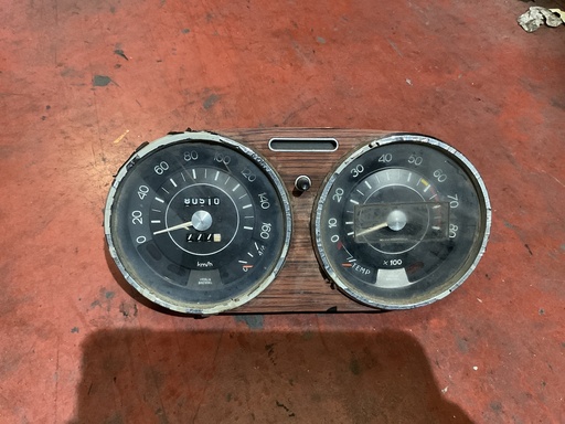 [Sin referencia] Cuadro instrumentos seat 124 ‘79