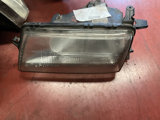 Faro izquierdo opel vectro a