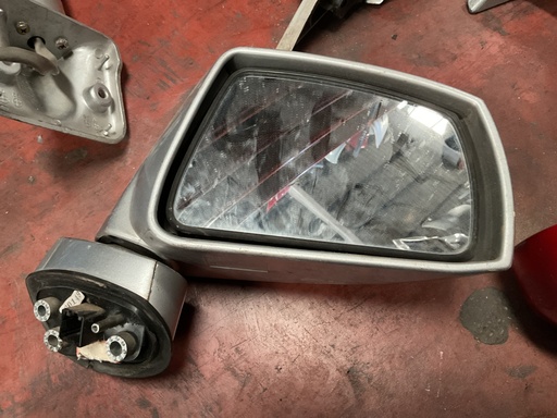 [012177] Retrovisor derecho hyundai coupe ‘04