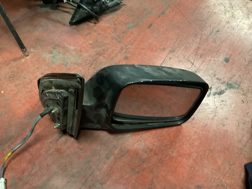 [010621] Retrovisor derecho nissan x-trail ‘03
