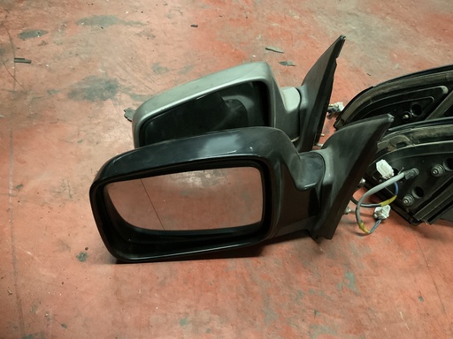 [010621] Retrovisor izquierdo nissan x-trail ‘03