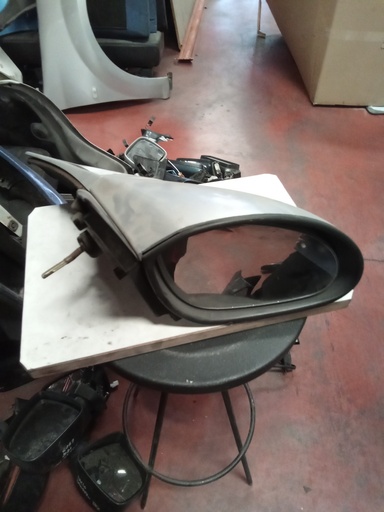 [0510411] Retrovisor derecho manual opel vectra b '99
