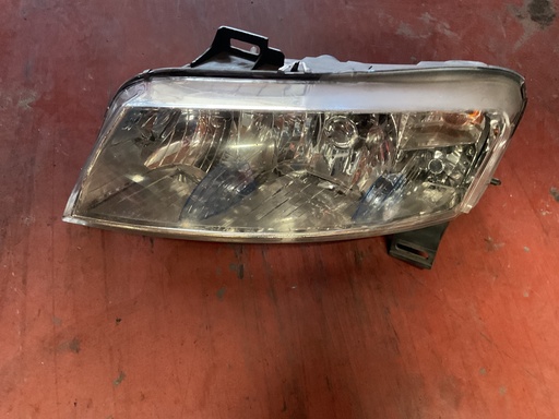 Faro izquierdo fiat stilo 2002