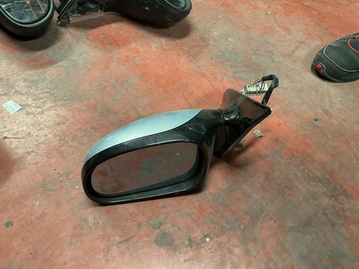 [Sin referencia] Retrovisor izquierdo peugeot 406 ‘03