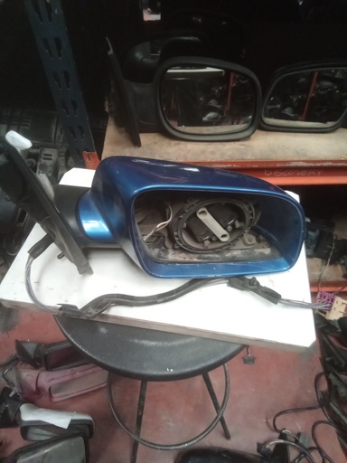 [010695] Retrovisor derecho volkswagen polo '05