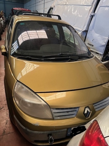 [D/F9Q D812] 0068 RENAULT MEGANE SCENIC 1.9DCI 2003