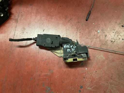 [Sin referencia] Cerradura delantera izquierda volvo V40 ‘95