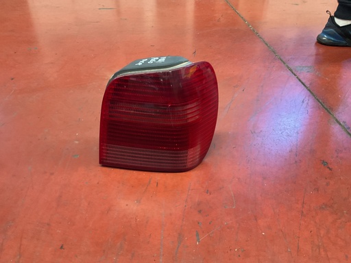 Piloto derecho Volkswagen Polo III