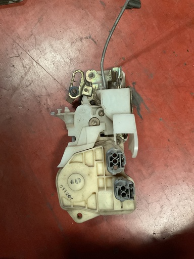 [Sin referencia] Cerradura delantera derecha honda civic ‘04