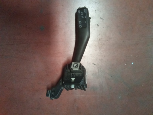 [ANP80H024A] Mando de luces volkswagen golf plus '05