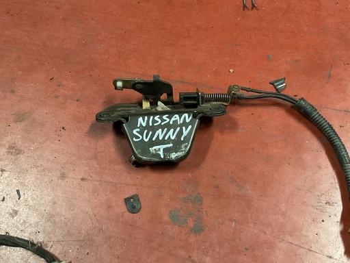 [Sin referencia] Cerradura maletero nissan sunny ‘92
