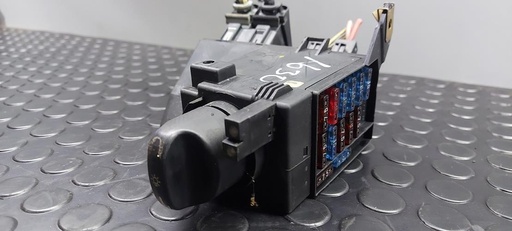 [2105450104] Mando de luces mercedes clase e w210 '01