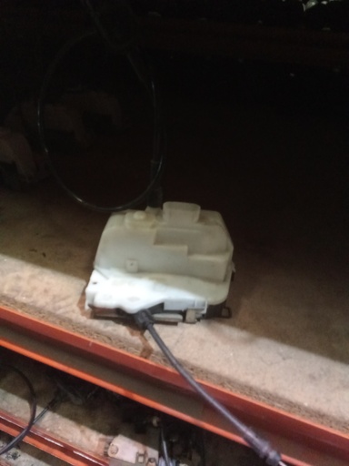 Cerradura trasera izquierda Renault scenic II '07