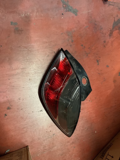 Piloto izquierdo Opel Astra H 3 puertas