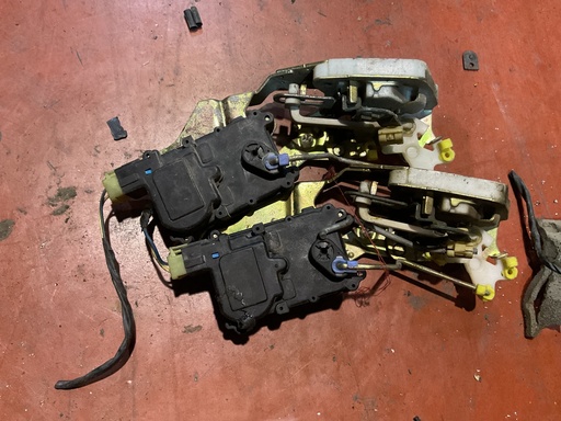 [Sin referencia] Cerradura trasera izquierda chevrolet matiz ‘06