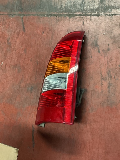 [Sin referencia] Piloto izquierdo opel astra G ‘98