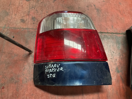 [Sin referencia] Piloto izquierdo subaru forester ‘00