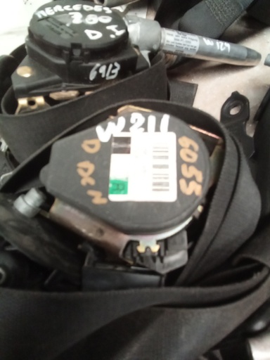 Cinturon delantero derecho mercedes clase ew211 '05