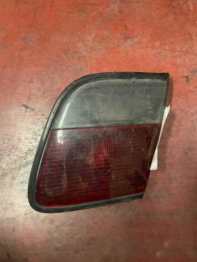 [Sin referencia] Piloto derecho interior nissan almera 4p ‘97