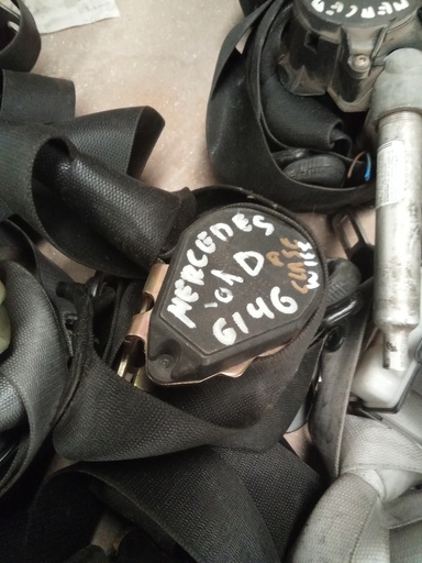 Cinturon delantero derecho mercedes clase a w168 '01