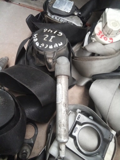 Cinturon delantero izquierdo mercedes clase a w168 '01