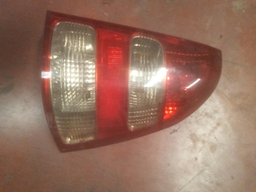 Piloto derecho Toyota Corolla ranchera '02