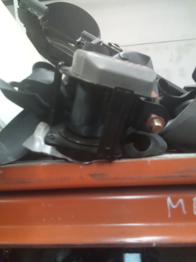 Cinturon trasero derecho ssangyong rexton '05
