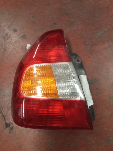 Piloto izquierdo Hyundai accent '00