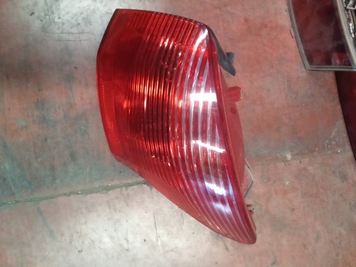 Piloto derecho Peugeot 407 sw