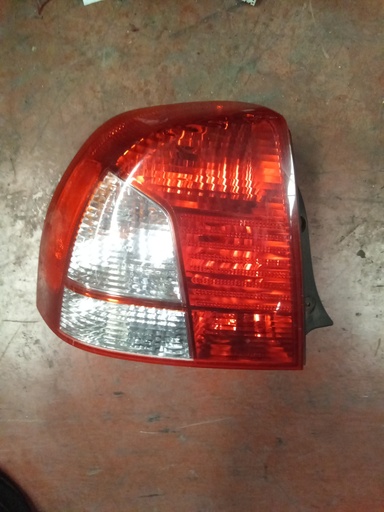 Piloto izquierdo Kia shuma '02