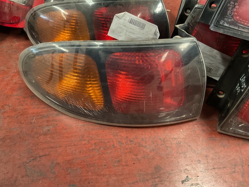 [Sin referencia] Piloto izquierdo daewoo lanos ‘00