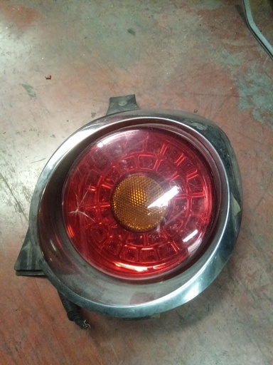 Piloto derecho alfa romeo mito '08 (defectuoso)