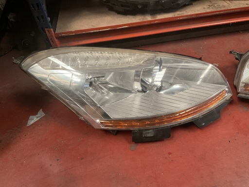 [Sin referencia] Faro derecho citroen C4 grand picasso ‘07