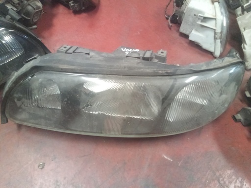 Faro izquierdo Volvo S60 '02