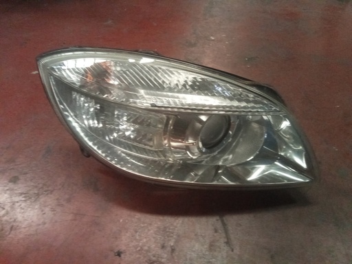 Faro derecho skoda Fabia '08