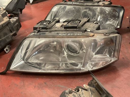[Sin referencia] Faro izquierdo audi a6 xenon ‘99