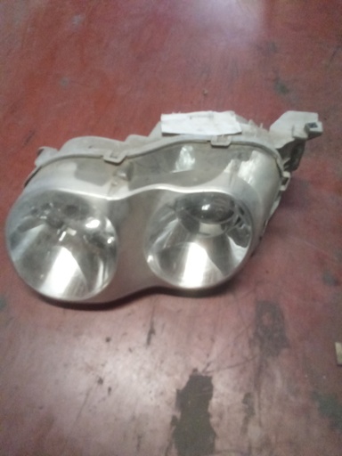Faro izquierdo Hyundai accent '97