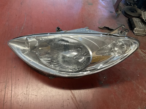 [Sin referencia] Faro izquierdo peugeot 1007