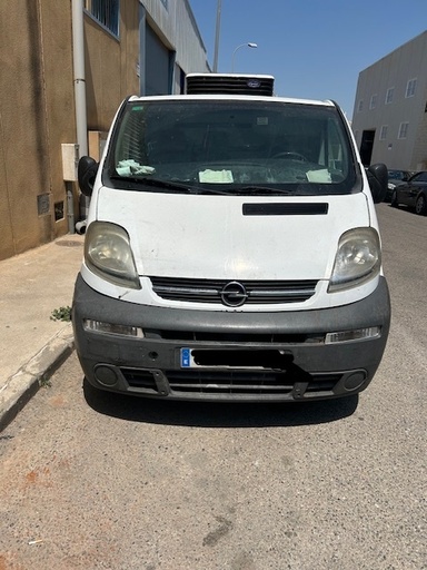 [D-G9087] 0140 OPEL VIVARO 2.5 TDCI 2004