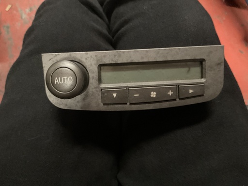 [Sin referencia] Mando climatizador lancia thesis ‘05