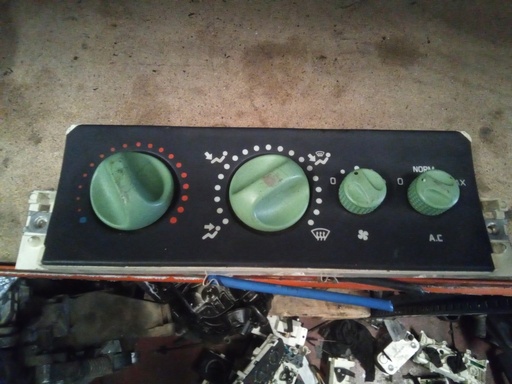 Mando aire acondicionado Renault twingo '93