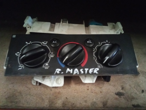 Mando aire acondicionado Renault master '05