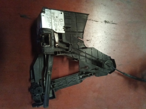 Cerradura delantera derecha Ford fusión '05