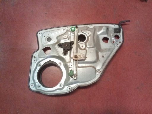 Elevalunas trasero izquierdo Fiat stilo '04