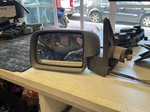 [014013] RETROVISOR IZQUIERDO RENAULT EXPRESS ´96